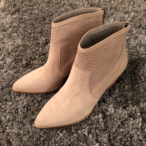 Treasure & Bond Shoes - BRAND NEW Treasure & Bond Perforated Bootie